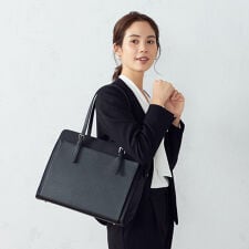 ビジネスバッグ