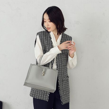 [^ԁF95-20BK18-205]sfUCtEgḧꖇgpAydグꂢ߃g[gBEOʂ̂Ђ˂ƃ^t@Xi[|CgŁÂdオłBEC̎[ɉđOɃ|PbgtĂAobO̒gXbLdĎ[o܂BEO\ȃV_[tłBsfށt{́FV{̏ȂʈꖇdĂ̑fށsdltOFI[v|Pbg~2FI[v|Pbg~1s舵tv́AAAɎキAƂ̖Cɂ܂ɕ\ʂ򉻁AF鎖L܂BA܁AVi[Ȃǂgp܂ƁAϐFǍƂȂ܂BӉB܂AJȂǂŔGꂽ܂ܕuȂŉBȋ́AĂ˂Ɏ舵ĉBߓxȈςAՌA\ȈȂǂŁAj邱Ƃ܂̂łӉB