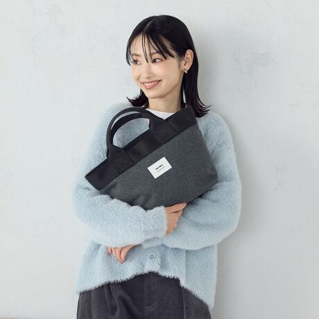 [^ԁF95-30BM20-205]sfUCtEƂoɃsb^ȃTCỸ~jg[gobOBERpNgȂL߂̃}`ŁAٓA500mlybg{gAnJ`AzȂǂeʂ̎[́IE\nɂ͝H{ĂAJ̓oSłBEɂ̓t@Xi[t|PbgƎd؂|PbgĂāA̎dɕ֗łBOɂt@Xi[|Pbg1tĂĕ֗łBsfށtے̃|GXenɝH{Ă܂BsdltOFt@Xi[|Pbg~1Ft@Xi[|Pbg~1|Pbg~2s舵t̏íA̓ACAGɂF邱Ƃ܂BɁAWFn̈ߗޓƂ̑gݍ킹͂BGꂽꍇ͊złӂƂAAĉBꗎƂׂ̈̃xWނ͎gpȂŉBȋ́AJɎ舵ĉBߓxȈAՌA\ȈȂǂŁAj邱Ƃ܂̂łӉB˓Au̒ԏƎ˂ŁAF򂹂ϐF邱Ƃ܂̂łӉB