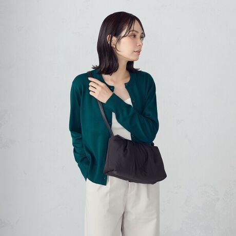 [^ԁF95-20BM41-205]sfUCtEȓ̂ӂ݂̂VGbgpfbhV_[obOBEXeb`Xł̎dグƃ^bN鎖ŁAӂƂӂ݂̂VGbgɂȂĂ܂BE肠TCYȂ̂ŁAz500ml̃ybg{gɂē܂Bzbg̏߂̂̂͏ĉ܂ܓ܂BsfށtiȌ򊴂̂fށsdltFI[v|Pbg~1s舵t̏íA̓ACAGɂF鎖܂BɁAWFn̈ߗޓƂ̑gݍ킹͂BGꂽꍇ͊złӂƂAAĉBꗎƂׂ̈̃xWނ͎gpȂŉB˓Au̒ԏƎ˂ŁAF򂹂ϐF邱Ƃ܂̂łӉBv́AAAɎキAƂ̖Cɂ܂ɕ\ʂ򉻁AF鎖L܂BA܁AVi[Ȃǂgp܂ƁAϐFǍƂȂ܂BӉBȋ́AJɎ舵ĉBߓxȈAՌA\ȈȂǂŁAj邱Ƃ܂̂łӉB