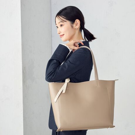 [^ԁF95-20BO19-206]sfUCtEוɌ@\ȃg[gobOłBEʂ|PbgOw\ŉוd₷AƂ܂Ƃ߂鎖o܂B̓t@Xi[tŖhƖʂSłBEɂ̓NbV|Pbg⃁bV|PbgAt@Xi[|PbgAlXȗprɍ킹|PbgS6tĂAו𐮗₷łBEPC/^ubgΉ̃NbV|Pbg13C`܂őΉ\ƂȂĂ܂Bi@ɂĂ͑Ήs̂̂܂̂łӉB)EɃ{gz_[2tĂA}C{gƐ܂ݎP𗼕֗łBEetĂ̂ŁACꂪyYɎgo܂BESꂽщ̃{ANZgBVvȃobÕIV|CgłBE̎dlVA|̌ւ̕S炵܂BEpIœ}}ɂg₷fUCłBsfށt}bĝ闼ʈꖇdĂ̑fށsdltʂ|PbgFt@Xi[|Pbg~1PCE^ubg|Pbg~1I[v|Pbg~2I[vbV|Pbg~2{gz_[~2s舵tv́AAAɎキAƂ̖Cɂ܂ɕ\ʂ򉻁AF鎖L܂BA܁AVi[Ȃǂgp܂ƁAϐFǍƂȂ܂BӉB܂AJȂǂŔGꂽ܂ܕuȂŉBȋ́AĂ˂Ɏ舵ĉBߓxȈςAՌA\ȈȂǂŁAj邱Ƃ܂̂łӉB