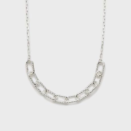 [^ԁF30251116008]׍H{ꂽfUC`F[ڂlbNXBTVc^[glbNɂ킹₷45cmdlŁA1{ŒX^C͂Ad˒ɂflbNXłBVR΂VRfނgpĂ̂́ATCYEFËႢA኱̏A̗LȂǂɌ̍܂B\߂B