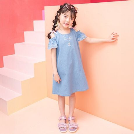 [^ԁF6052302]ACXN[`[tlbNXɎhイfjs[XłB̓}`J[Of[ṼJbg[NfUCBJ𒲐߂ł2waydlɂȂĂ܂BƂ̂ACVGbgŉKȒSnBЂƂڐG⊴̉HقǂĂ̂͂łBɃ|PbgBɂOLł^OĂ܂By߂̒p͏tăV[YzyzȂyňzʁyLkzȂynzȂy|PbgzyAWX^[zȂu[Ffg:115cm pTCY:120 