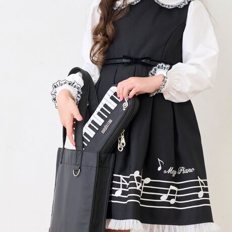 [^ԁF6053416]uhےsAmfUC̃y|[`łB2wɕĂ̂Ő₷Aɂ̓bV|Pbgŏ₷dlɂȂĂ܂BL̃}`ĂAsAm̃bXɂȂMLpJ[yȂǂR^тł܂BfUC̃g[gobOiiԁF6053415jWJĂ܂BFfg:112cm pTCY:F 