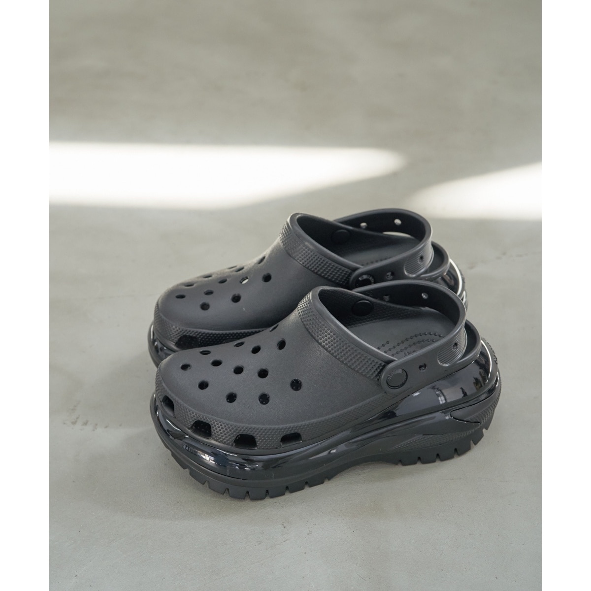 24㎝ クリスチャン ていたし コーワン x crocs メガクラッシュクロッグ 黒