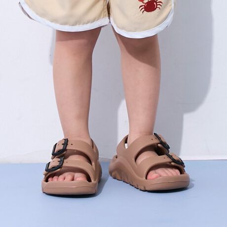 [^ԁF9552406]Xł͎ɓȂWEB̔J[܂8FWJ̃T_łBxgfUClۂۂ^܂BƂ̃Xgbv͈₷ʃt@Xi[dlB炩ƒe͐ɗDꂽEVAfނgpĂ܂BCG[Au[O[AVo[A̓ICł݂̂舵̏iłBX܂ł̔̔͂܂̂łB CG[FWEBJ[ u[ O[FWEBJ[ FWEBJ[ Vo[FWEBJ[ 