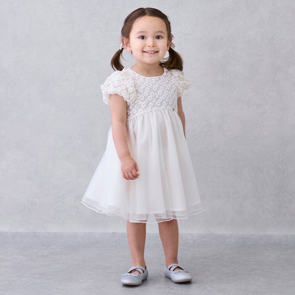新品petit main◇プティマインレースプリーツワンピドレスフォーマル120 リンク】チュールレースワンピース(キッズ) | プティマイン