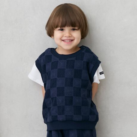 [^ԁF9552209]ȒPɃC[hR[fhbLOTVcłBhイŕ\ꂽȂ̂ŁAh肷؂₩Ȉۂ^܂Bn[tpciiԁF9552113jƍ킹āAZbgAbv\BɂOLł^OĂ܂B80A90TCŶ݌JyzȂyňzʁyLkzynzy|PbgzȂFfgF98cm pTCYF100cm FfgF92cm pTCYF90cm 