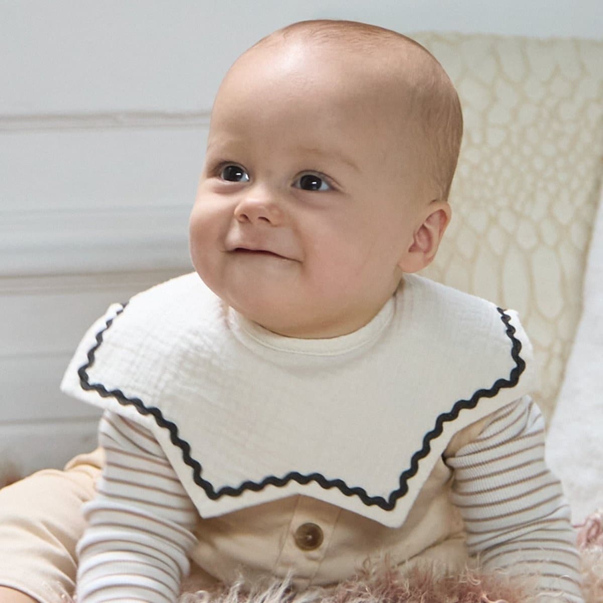 [}C]yhzC萯X^C/veB}Cipetit mainj AC{[