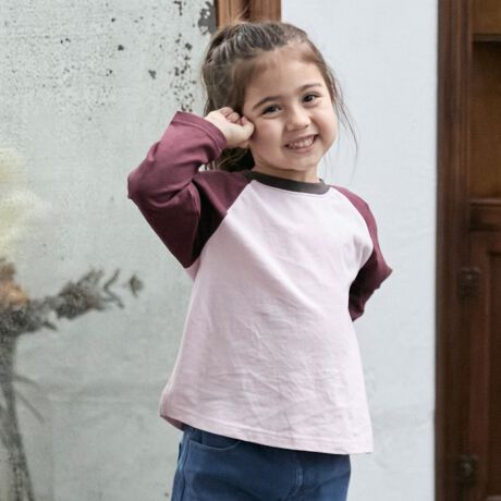 [^ԁF9553221]̑_Ȑ؂ւfUCۓIȃOTVcłBJtȔzFłꂼɌvX܂B̃Shイ肰ȂANZgB܂܂ȃ{gƑǂ܂AfC[gɏd󂵂܂BɂOLł^OBI[KjbNRbggpĂ܂ByzȂyLkzynzȂy|PbgzȂyAWX^[zȂsNFfgF99cm pTCYF100cm u[FfgF99cm pTCYF100cm 