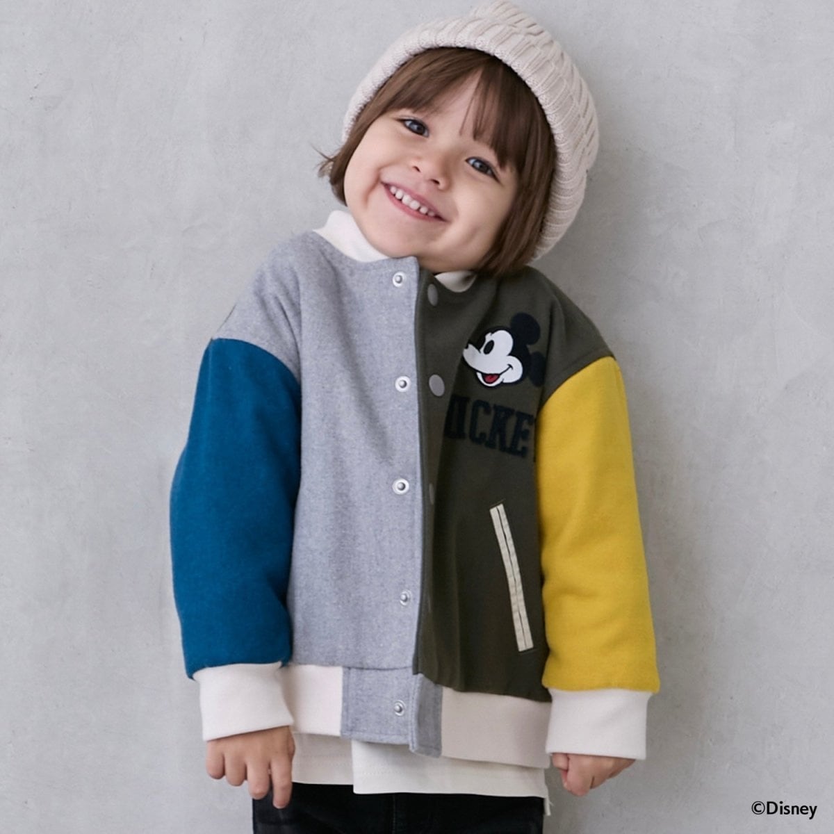 [}C]yDisney/N/􂦂zX^W/veB}Cipetit mainj }`