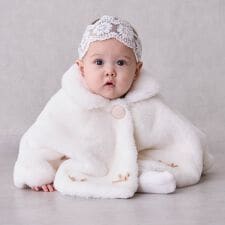 プティマイン(petit main)の2WAY衿リボンファーケープ