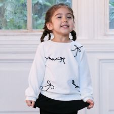 ロゴ刺しゅう長袖Tシャツ