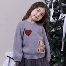 プティマイン(petit main)の【フワもちっと】くまニットプルオーバー