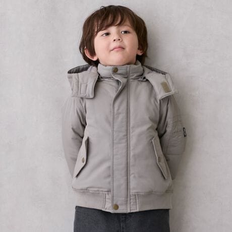 [^ԁF9553311]t[hRɂOłMA-1̃WPbgłBȓ̐݌vłÂoɊ􂵂܂B܂̓{AdlŁAɂ₳^b`̂|CgBJWAȒȂAfC[g₷ACełBɂOLł^OBi̐Fɂ܂āAf̒p摜î݂̉摜̉f肪ۂ̐Fɋ߂łB\߂ByzȂyňzyLkzȂynzy|PbgzJ[LFfgF99cm pTCYF100cm FfgF100cm pTCYF100cm 