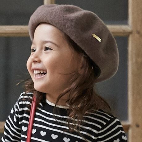 [^ԁF9653425]NVJ悤R[fx[XłBiɋP^p[cŃANZg܂B͖̓ʃt@Xi[dlɂȂĂA܂̒߂\BOs[X`FbÑACe킹߂łBAC{[FfgF90cm pTCYF52cm JFfgF100.5cm pTCYF52cm FfgF92cm pTCYF52cm 