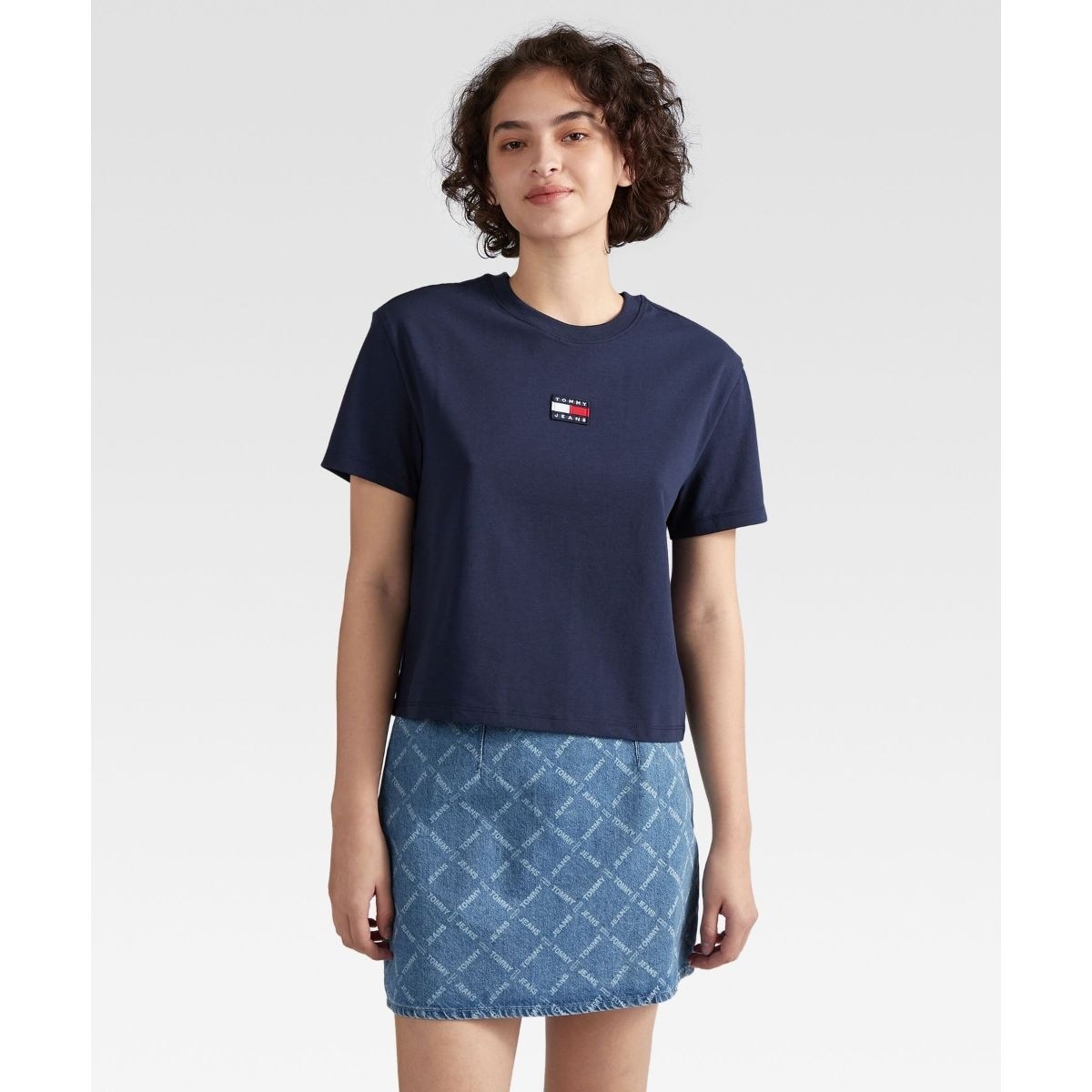 【トミージーンズ】【オンライン限定】ラグジュアリーオーバーサイズクロップドTシャツ TOMMY JEANS 【トミージーンズ】【オンライン限定