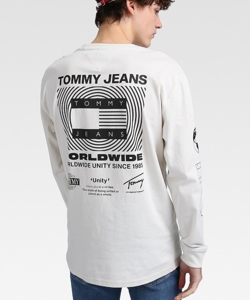 フラッグロゴロングスリーブTシャツ | トミー ジーンズ(TOMMY JEANS