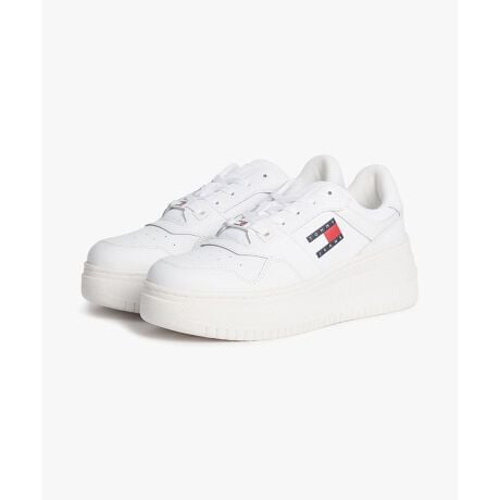 [^:EN02506]{[̂vbgtH[\[̃[gbvXj[J[BoXPbgV[YƂgȃAbp[AJWAX^CɂȂꂽ͋CvX܂BTChƃV[[Xɂ̓ACR̃tbOSZbgBɂTOMMY@JEANS̃G{XS{Ă܂B