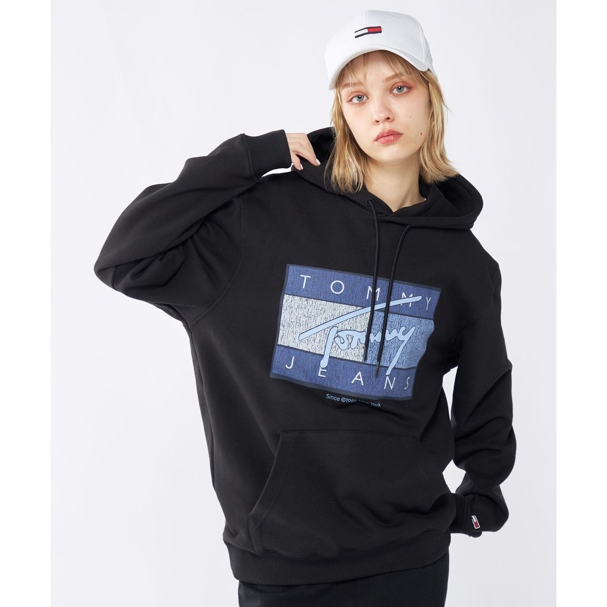 【すぐ届く】 JEANS レギュラーフラッグツイストパーカー レギュラーフラッグツイストパーカー | トミー ジーンズ(TOMMY