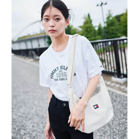 [^ԁFAW17547]yIVE Wonyoung / EHjpzA[oNX{fBobO킹₷\bhJ[̃NX{fBobOBۂ݂̂tH炵iłBtgɂ́AtbOS̃o[SANZgɃvXBt@Xi[gbv̊JŊJ߂₷Aɂ̓ZLeBʂɔzt@Xi[|Pbg݂Ă܂BJWAɂGKgɂ킹₷fUCłBE|Pbg̐F1EzΉi10~20cmjFZEybg{gi500mljFZyTOMMY HILFIGERzĩAJNVbNx[XɃ_ȂЂ˂fUClC̃g~[qtBK[BsIŐꂽYEEBYɉA`hAStCAĂJWAȃfjCƖLxȃJeS[O[ouhB