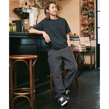 [^ԁFDM21703]J[y^[pcTOMMY JEANSĂJ[y^[pcłBn}[[vc[|Pbg݂{ihdlBn}[[v̓tbOS̔zFŎdグ̂|CgłB[YtBbg^CvŁANV[ȃX^C\ł܂BƂ̓T_Xj[J[킹߂łByTOMMY HILFIGERzĩAJNVbNx[XɃ_ȂЂ˂fUClC̃g~[qtBK[BsIŐꂽYEEBYɉA`hAStCAĂJWAȃfjCƖLxȃJeS[O[ouhB