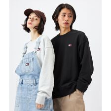 トミー ジーンズ(TOMMY JEANS)のリラックスバッジクルーネックトレーナー