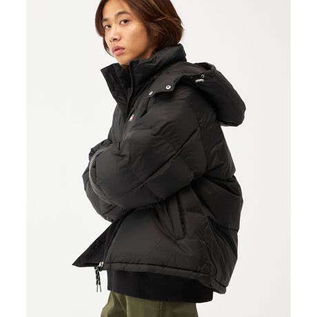 [^ԁFDM22036]_Eu]قǂ悢݂AgȒSñ_Eu]Bɂ̓tbOSA܂ɂ̓uhSfUCĂ܂Bt[fbhX^Cy߂āACR[fBl[gɍ킹ẴAW\łBtg̓X|[ceCXgȃWbvJ̗pĂ܂ByTCYzSF67.0cm g58.0cm 52.0cm 62.0cmMF69.0cm g62.0cm 54.0cm 63.0cmLF71.0cm g65.0cm 55.0cm 65.0cmXLF74.0cm g67.0cm 57.0cm 67.0cmyTOMMY HILFIGERzĩAJNVbNx[XɃ_ȂЂ˂fUClC̃g~[qtBK[BsIŐꂽYEEBYɉA`hAStCAĂJWAȃfjCƖLxȃJeS[O[ouhB