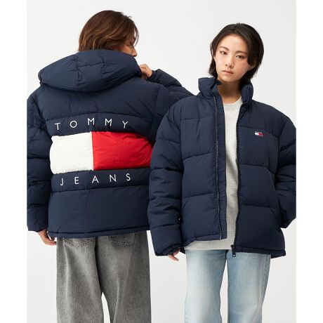 [^ԁFDM22730]t[fbhtbOpbt@WPbgLeBOXeb`J[ubNtbOŔwʂpbt@WPbgB{[̂VGbgV[YiȃR[fBl[g܂ByʂŒgACi[łS̒SnBt[h͎O\ŁÂX^hJ[Jo[܂ByTCYzS:68cm g60cm 53cm 64cmM:69cm g62cm 54cm 65cmL:71cm g66cm 57cm 66cmXL:72cm g70cm 58cm 66cmyTOMMY HILFIGERzĩAJNVbNx[XɃ_ȂЂ˂fUClC̃g~[qtBK[BsIŐꂽYEEBYɉA`hAStCAĂJWAȃfjCƖLxȃJeS[O[ouhB