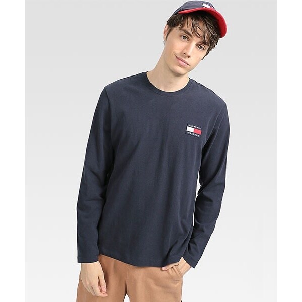 バッジロングスリーブTシャツ | トミー ジーンズ(TOMMY JEANS