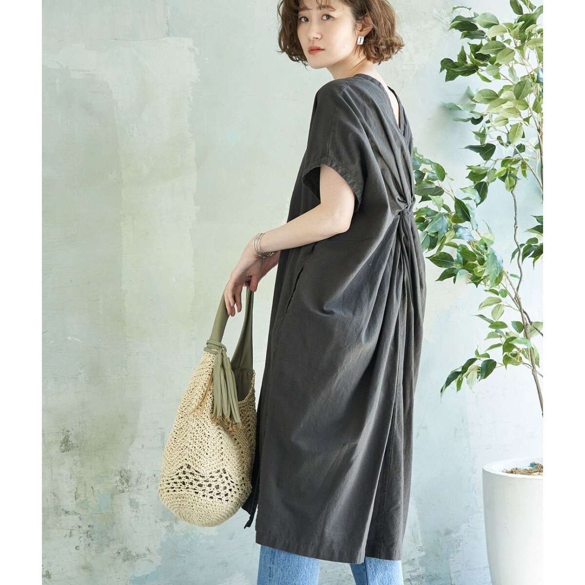 ロペピクニック ROPE' PICNIC バックコンシャス後ろツイスト 前後Vネックノーカラーストライプシャツ♪