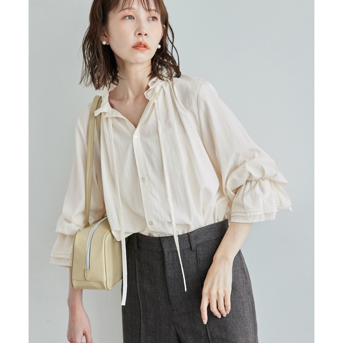 jonnlynx フリルブラウス サテン前フリルブラウス｜KarLParkLane Style ONLINE SHOP