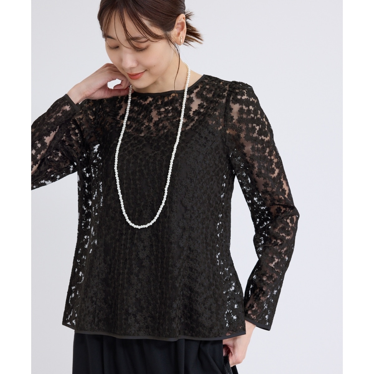 トップス、ワンピースドレス、スカート、パンツ (白色・ホワイト