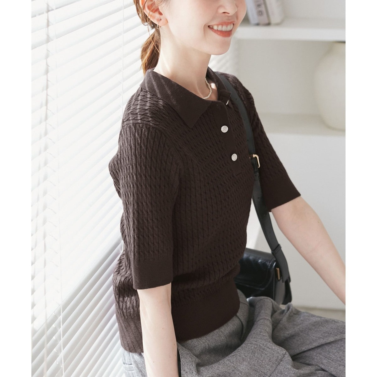 [adidas] ジャガード Vネック クロップド ポロシャツ(3color) 楽天市場】 【公式】アディダス adidas 返品可 ライフスタイル