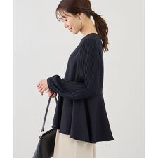 袖プリーツフレアブラウス