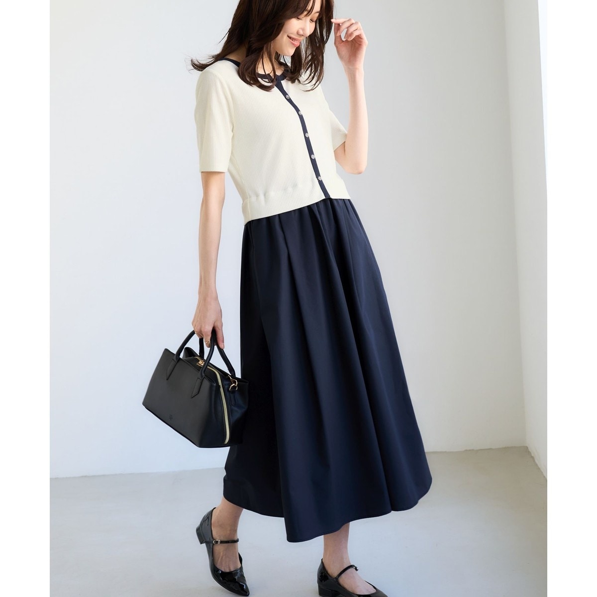 キーネックワンピース 半袖 ウエストタックワンピース キーネック布帛