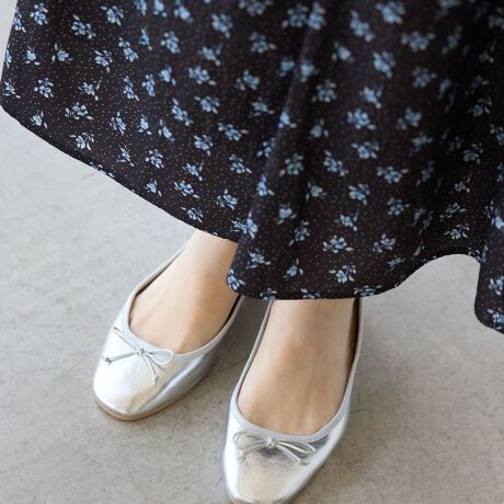 [^ԁFGIA15120]yfފzEz悤ɃtBbg闚SńA{l[[@ŎdグoGV[YBEAbp[ƃCi[iC̓AƐڐG镔js^bƖԂŐ^邽߁A܂ňꖇvŗDݍ܂悤ȗSnBEgĂȂ̂ŁAyʂBE\[̋Ȑ┽ɂDĂ̂BEɃybg{gTCN~gpByfUCEVGbgzEAIRina/GA[ǐyď_炩oGV[YBEJ[Ƃɑfނ̈قȂA\[g^CvBE肰ȂXNGAgDɂ̔`fUCBEb͂[߂őJo[BEtbg^CvŁAꂵ₷₷ByJ[zEmNJ[ƃ|CgJ[AS5FCibvByX^CO|CgzEꂢ߃s[XAƂł́AubNAC{[ZNgBEJWAȃW[YX^CĺAbhsN߁BEVo[ȂytH[}ɂΉBTCYɂāoGV[Y0.7cmsb`ō쐬Ă܂BEC̃^OV[LڃTCYƎۂ̑TCY͈قȂ܂BTCY͉LmFBSF^OV[22.5`23cmȋ22.8cmMF^OV[23`24cmȋ23.5cmLF^OV[24`24.5cmȋ24.2cm{l[[@Abp[̉ɒ~܏ɖD킹鐻@BC^Ã{[jn˂̌C@BBěAg̃j^[ɂĐF̌Ⴄꍇ܂B:ew̕t~w̕t̐@ɂȂ܂BCY():ew̕t?w̕tʂ肮ƈ@ɂȂ܂BTCYڍׂmFB