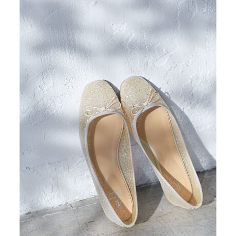 [^ԁFGIA15170]yfފzEyď_炩ȃoGV[YBEyʐɗDĂď_炩AKȗSnByfUCEVGbgzEVA[ȑfނɃ߂AOb^[̃Abp[|CgBEtgɂ͏ȃ{ANZgŃIBEbőlȎdオByJ[zEubNAAC{[̃mNJ[2FWJByX^CO|CgzEtȃW[Yɂ̓AC{[߁BEhXAbv̗ւpɃubN֗BEf܂̓XgbLOŁAVA[ȑfނ̂}XgBTCYɂāoGV[Y0.7cmsb`ō쐬Ă܂BEC̃^OV[LڃTCYƎۂ̑TCY͈قȂ܂BTCY͉LmFBSF^OV[22.5`23cmȋ22.8cmMF^OV[23`24cmȋ23.5cmLF^OV[24`24.5cmȋ24.2cmBěAg̃j^[ɂĐF̌Ⴄꍇ܂B:ew̕t`w̕t̐@ɂȂ܂BCY():ew̕t?w̕tʂ肮ƈ@ɂȂ܂BTCYڍׂmFB