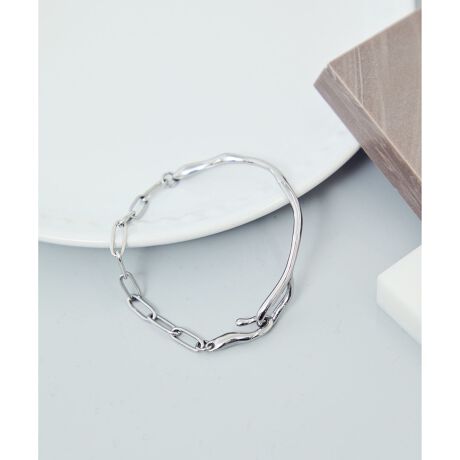 [^ԁFGIZ55010]yfUCEVGbgzEXeX̃fUCoO&uXBE`F[؂ւ̃uXbgƁAXChoO2^̃A\[gWJBE[hȈۂ̃fUCByJ[zES[hƃVo[2FWJByX^CO|CgzE܂ԂVcX^C̘rƂɃX}[gɍ킹āBEroAď̃WX^Cɂ҂BE`F[^Cv́A莝̘rvuXbgƂ̏d˂߁BBěAg̃j^[ɂĐF̌Ⴄꍇ܂B