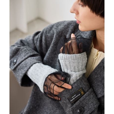 [^ԁFGII95440]yfފzEjbg͌yă\tgAKxɐLтĎɗDtBbg銴GByfUCEVGbgzEbV`[̃tnhEH[}[BÊ݂郊ujbgƁA茳؂₩ɌGA[ȃVA[fނ̃ẗّfރ~bNXBE{[̂tׂ̍ۗA茳wؚ̏ŃGKgɌĂByJ[zEO[ƃLi2FWJByX^CO|CgzEgbvX̑oăC[hĊy߂BEԂ̃E[R[g`FX^[R[gȂǁA}jbVŏd̂AE^[̑AČy₩ȃt̂ĂȈۂɊiグBEXEFbg̑AÂfUC̃t̂Ǝ͂ƍX^COɁBBěAg̃j^[ɂĐF̌Ⴄꍇ܂B