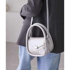 ハートチャーム付きミニレトルショルダーバッグ