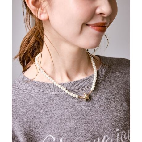 [^ԁFGIZ65090]yfUCEVGbgzEfUC̈قȂ2ނ̃`F[gݍ킹AAVg[(EΏ)ȃfUC̃lbNXBEȐRC`[tA肰Ȃp[r[YȂǁÃ`[Y~JɔzuBE1{ŏd˕tĂ悤ȁA݊Ȃؚő@ׂȈۂ^▭ȃoX́ByJ[zES[hƃVo[2FWJByX^CO|CgzEN[lbÑJbg\[AVvȃujbgȂǁAx[VbNȃgbvX̋ɃvX邾ŁACɂȈۂɃAbvf[gBBěAg̃j^[ɂĐF̌Ⴄꍇ܂B