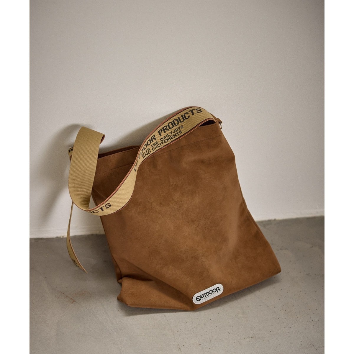 リボンチャーム付きトートバッグ/セレモニー/入学式/卒業式/結婚式