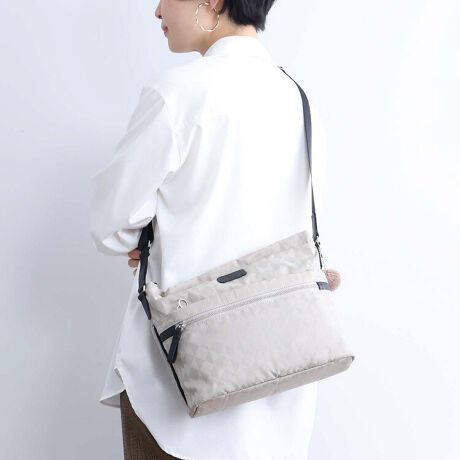 [^:11912]yʊ͂̂܂܂ɋ@\[JiimÕfV[YB{̃WK[hzfނ֕ύXAJiimOV[YfByʊ͂̂܂܂ɋ@\[Abvf[gGVJȒԏiłB o[eNg|Pbg|Pbgɂ́ARECXERۉH̐ngpB Z[teBbNCt@Xi[ɂ͕spӂɊJȂ悤ɂZ[teBbNtCOsȂǂł𗧂܂B tg|Pbgfoꂵ₷tgt@Xi[|PbgB wʃ|PbgZLeB̍wʃt@Xi[|PbgB [eBeB|PbgG݂[ł|PbgB@ ̂gJiihtŃnbs[܂܂悤ɁBČCŋAĂ܂悤ɁBȊ肢߂̂`[B {́ETCNnTCN|GXẽmOWK[hgpB