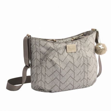 [^:68712]g̗ǂ傫ȊO|PbǧyʃobOV[YBVvłĊۂ݂̂tH̃tg|PbgۓIȑlJWAV[YłBۂ݂̂tH̃tg|PbgۓIȃV_[obOB500mlybg{gTCYŁA[͂ՂBX₨łAsɂ߂łBoꂵ₷O|Pbg̒ɂ͏ȃ|PbgzuAׂȃACeڂł邱Ƃɂ܂BJiimOp^[y₩Ȑŕ\vg{fނ̗pBKanana炵ۗj[NŐVNȃfUCɎdグĂ܂B傫߂̃tg|Pbg傫JAނX[Yɏołt@Xi[ttg|PbgBX}[gtHnJ`ATvgȂǁAׂACe̎[ɍœKłBI[KiCU[|PbgG݂̎[ɂ҂ȓ|PbgtB{gz_[ybg{g܂肽ݎPȂǂ[\ȓ|PbgBZ[teBbNCt@Xi[ɂ́AspӂɊJȂ悤ɂZ[teBbNtBwʃ|PbgZLeB[̍wʃt@Xi[|PbgtBZbgAbv@\X[cP[X̃vhCunhɌŒłxgtB̂gJiihtŃnbs[܂܂悤ɁBČCŋAĂ܂悤ɁBȊ肢߂̂`[BTCNngp{̐nɃTCN|GXefނ̗pByƐu₩ȑfފłB@\ڍ<>EЃ}`|Pbg~2EbVt@Xi[|Pbg~1E{gz_[~1<O>Etg|Pbg~1ix^t|Pbg~1AЃ}`|Pbg~1Ayz_[~1AL[tbN~1jEwʃ|Pbg~1傫߂̃tg|Pbg傫JAނX[Yɏołt@Xi[ttg|PbgBX}[gtHnJ`ATvgȂǁAׂACe̎[ɍœKłBI[KiCU[|PbgG݂̎[ɂ҂ȓ|PbgtB{gz_[ybg{g܂肽ݎPȂǂ[\ȓ|PbgBZ[teBbNCt@Xi[ɂ́AspӂɊJȂ悤ɂZ[teBbNtBwʃ|PbgZLeB[̍wʃt@Xi[|PbgtBZbgAbv@\X[cP[X̃vhCunhɌŒłxgtB̂gJiihtŃnbs[܂܂悤ɁBČCŋAĂ܂悤ɁBȊ肢߂̂`[BTCNngp{̐nɃTCN|GXefނ̗pByƐu₩ȑfފłB@\ڍ<>EЃ}`|Pbg~2EbVt@Xi[|Pbg~1E{gz_[~1<O>Etg|Pbg~1ix^t|Pbg~1AЃ}`|Pbg~1Ayz_[~1AL[tbN~1jEwʃ|Pbg~1