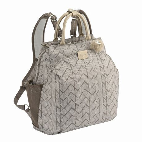 [^:68714]g̗ǂ傫ȊO|PbǧyʃobOV[YBۂ݂̂tH̃tg|PbgۓIȃbNTbNBA4t@C500mlybg{gTCYŎ[͂ՂBX₨łAsɂ߂łBoꂵ₷O|Pbg̒ɂ͏ȃ|PbgzuAׂȃACeڂł邱Ƃɂ܂BJiimOp^[y₩Ȑŕ\vg{fނ̗pBKanana炵ۗj[NŐVNȃfUCɎdグĂ܂B傫߂̃tg|Pbg傫JAނX[Yɏołt@Xi[ttg|PbgB[͂ՂŁAX}[gtHnJ`AዾATvgȂǁAׂACe̐ڂɍœKłBI[KiCU[|PbgG݂̎[ɂ҂ȓ|PbgtB{gz_[ybg{g܂肽ݎPȂǂ[\ȓ|PbgBTCh|PbgʋĈ郁bVfނ̗pBݎPybg{gA^IȂǃobO̒ɓꂽȂĈ̂̎[ɂ֗łBwʃ|PbgZLeB[̍wʃt@Xi[|PbgtBZ[teBbNCt@Xi[ɂ́AspӂɊJȂ悤ɂZ[teBbNtBbNxgpbgtBbg₷悤AbNxg͏㉺Œ߉\BU[nhŎƂ̔ɂA2{̃nhtBgƂɎɓł{vgpĂ܂BfޔwʂƃbNxgɂ͑fނ̗pBĂ͂AI[V[YKɂ܂B̂gJiihtŃnbs[܂܂悤ɁBČCŋAĂ܂悤ɁBȊ肢߂̂`[BTCNngp{̐nɃTCN|GXefނ̗pByƐu₩ȑfފłB@\ڍ<>EЃ}`|Pbg~2EbVt@Xi[|Pbg~1E{gz_[~1<O>Etg|Pbg~1ix^t|Pbg~2AЃ}`|Pbg~1AbV|Pbg~1Ayz_[~1AL[tbN~1jETCh|Pbg~2Ewʃ|Pbg~1