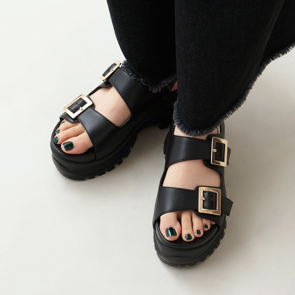 ヴィブラムダブルベルト サンダル60↑