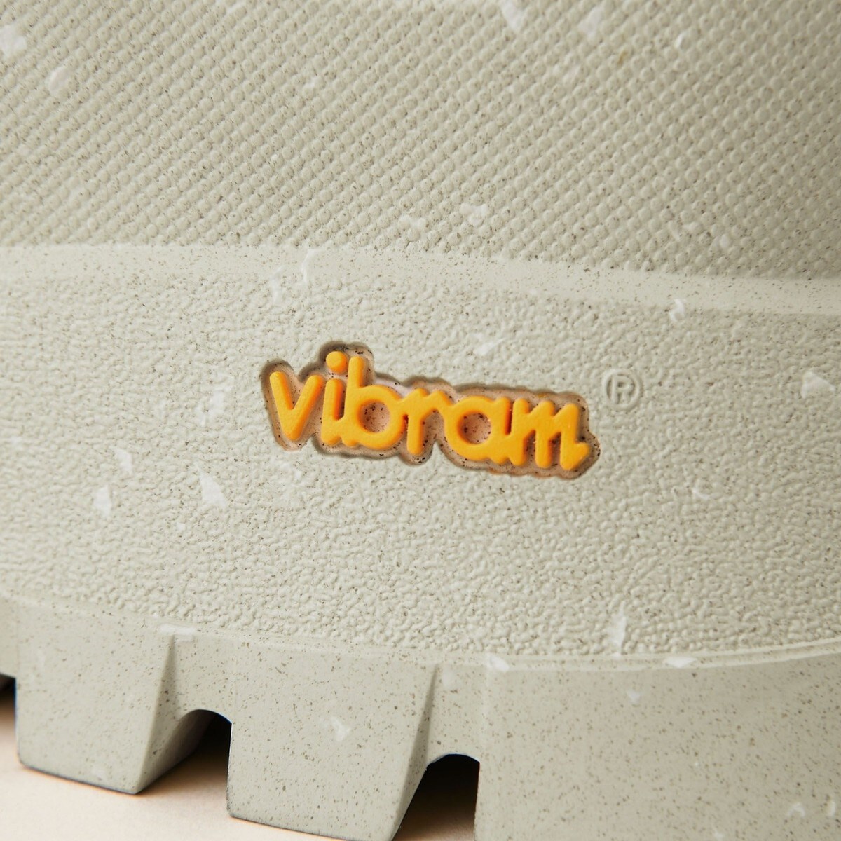 ヴィブラムダブルベルト サンダル60↑