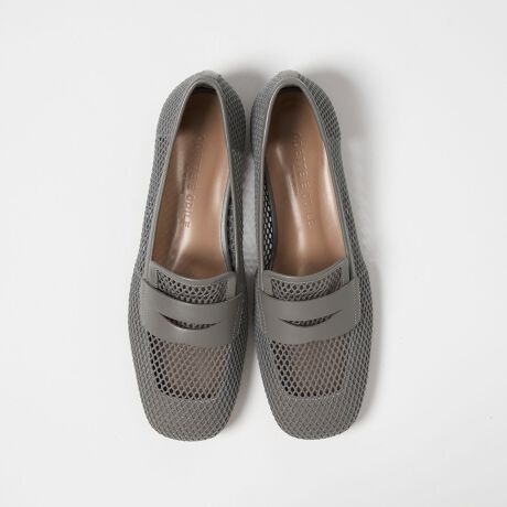 [^ԁF45172910011]y₩ȃbVfUCVNȃ[t@[fUCbVfނ̃Abp[y₩ŃbNX̂tbgV[YB[t@[gݍ킹fUĆAVvȂVNȈۂ^܂Bܐ̓Jo[Ă邽ߓAɂقǂ悢y₩vXĂ܂Bfޖ{vƐngpBƍbɂ́AbVfނƓF̃X[XU[gݍ킹Ă܂BR[fBl[gC[W[pc}LV䃏s[XȂǃbNX̂X^CɑfŃTbƍ킹R[fBl[gAn[tpcƃ\bNXɍ킹ăJWAɂ܂Ƃ߂̂߂łByӎz摜̏i̓TvłBi摜́A̓p\RȂǂ̉{ɂAۂ̐FƈقȂČꍇ܂B炩߂B\[ɕیV[g\Ăꍇ͔ĂgpBƕɂ1~x̏Ȍ́AYH㔭̂łAsǕił͂܂BV[Y̏dʂ́AV[Y{̂̂ݗ̏dʂƂȂ܂Bti͌vɊ܂܂܂BiɕsǂꍇAє̔j܂Ă܂B炩߂BX܂ւ₢킹̍ۂ́ASODETTE E ODILEeX܂܂ŉL̕i/iԂ\tBiFOI ү۰̧ FLT10 iԁF45172910011