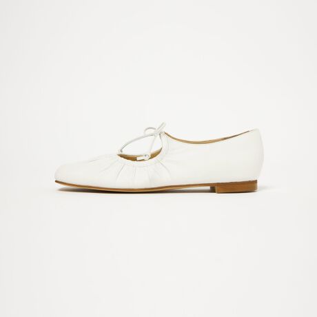 [^ԁF45162000009]i悤ȃAbp[fUCڂ䂭ꑫfUCbŕRԃfUC̃oGV[YBMU[񂹂Abp[͏iȕƃbNXoBܐ݂͌\tgXNGAɂĂ邽߁AÂXbLƂۂɎdグĂ܂B炩ƌy₩ȗSn͂łBfޖ{vgpBubNƃzCg̓X[XfށAVo[͔fނłBR[fBl[gf͂A\bNXɍ킹ėVѐŜR[fBl[g߂łByӎz摜̏i̓TvłBi摜́A̓p\RȂǂ̉{ɂAۂ̐FƈقȂČꍇ܂B炩߂B\[ɕیV[g\Ăꍇ͔ĂgpBƕɂ1~x̏Ȍ́AYH㔭̂łAsǕił͂܂BV[Y̏dʂ́AV[Y{̂̂ݗ̏dʂƂȂ܂Bti͌vɊ܂܂܂BiɕsǂꍇAє̔j܂Ă܂B炩߂BX܂ւ₢킹̍ۂ́ASODETTE E ODILEeX܂܂ŉL̕i/iԂ\tBiFOI ެްįڴFLT10 iԁF45162000009